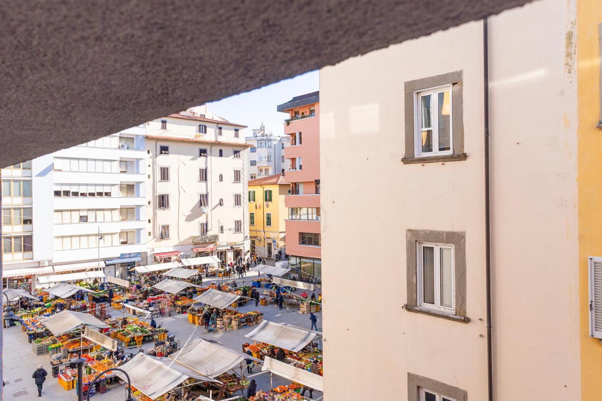 Piazza Cavallotti & Mercato Centrale Apartment! Livorno Eksteriør bilde